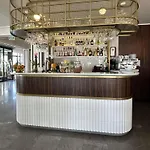 Plaza - Handwritten Collection Hotel