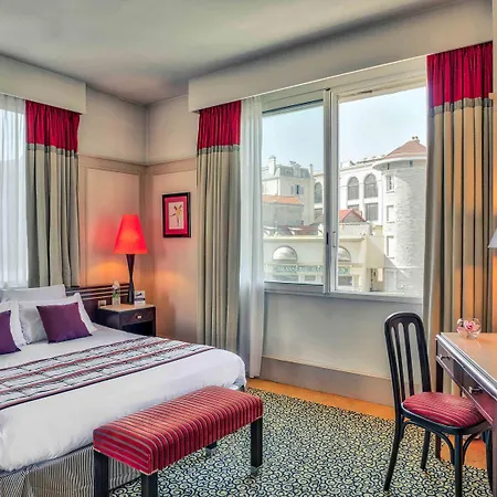 호텔 Plaza - Handwritten Collection 4*