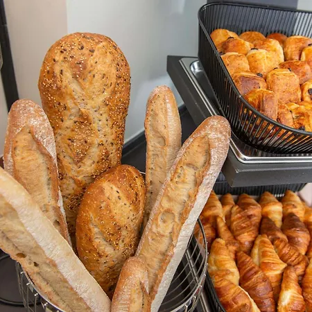 Plaza - Handwritten Collection 호텔