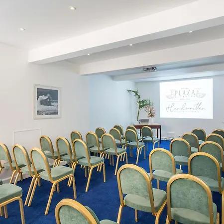 Plaza - Handwritten Collection Hotell