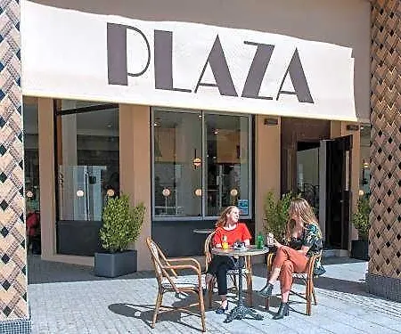 Hotel Plaza - Handwritten Collection 4*