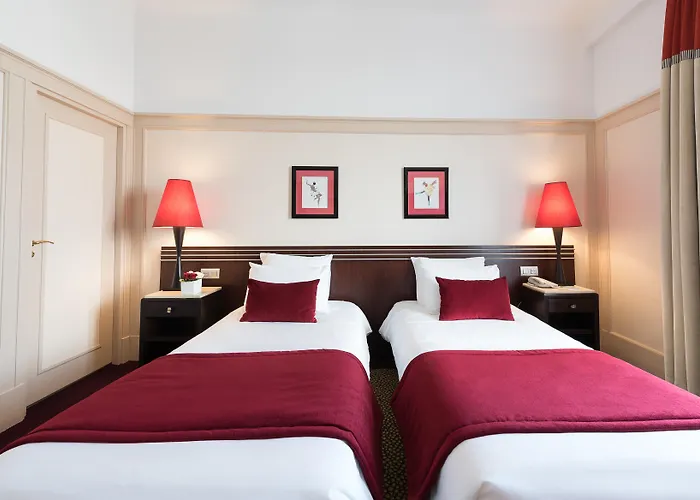 Plaza - Handwritten Collection Hotell Biarritz