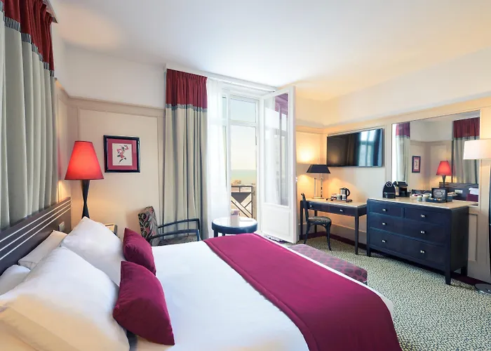 Plaza - Handwritten Collection Hotell