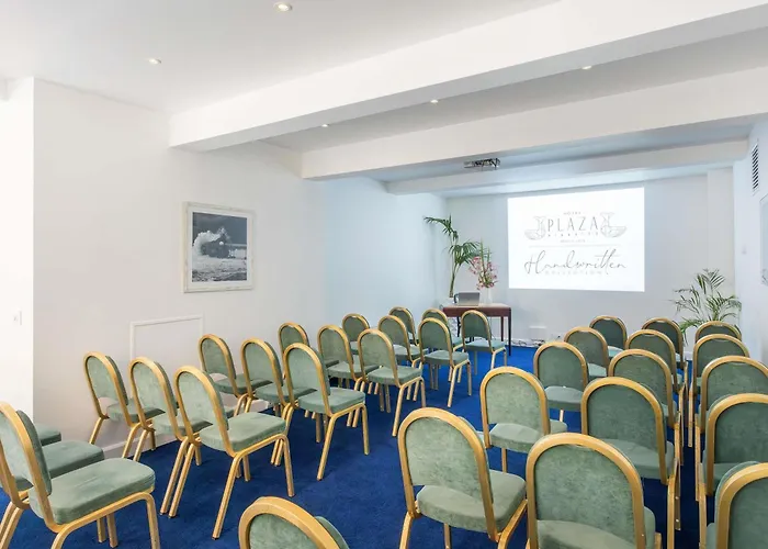 Plaza - Handwritten Collection Hotell