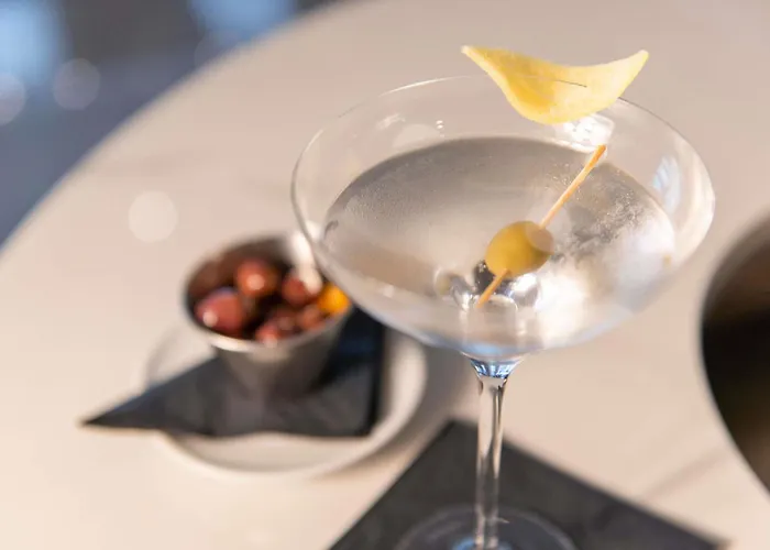 Plaza - Handwritten Collection Hotel 4*