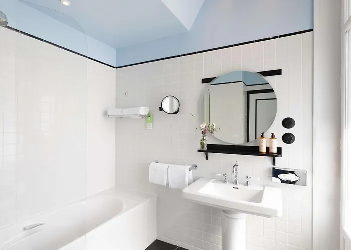 Hotell Plaza - Handwritten Collection 4*